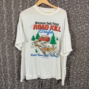 Vintage Sherry Wisconsin Dells' Finest Road Kill Cafe Graphic Print T-Shirt XL
